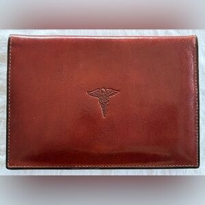 NWT Classic Bosca Monogrammed Leather Prescription Pad, Cognac